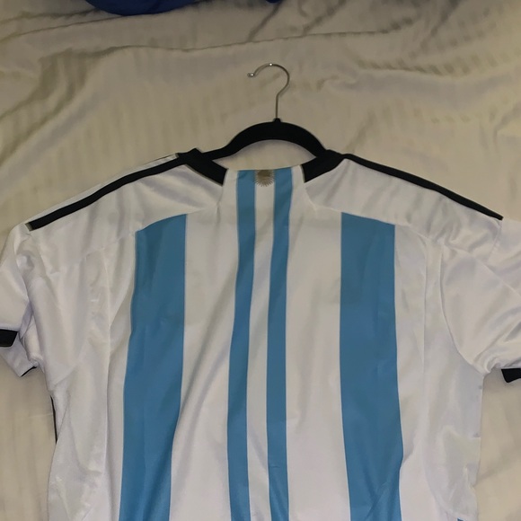 adidas Blue and White Striped Jersey (men’s large) - Picture 4 of 4